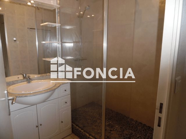 Appartement à louer, 70m², Saint-Jean-de-la-Ruelle