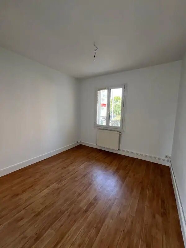 Appartement à louer, 57m², Saint-Jean-de-la-Ruelle