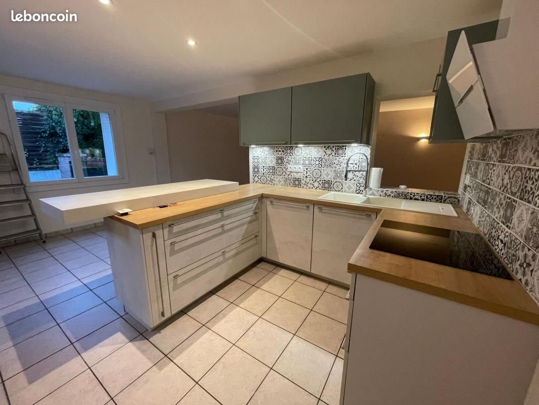 Appartement à louer, 94m², Olivet