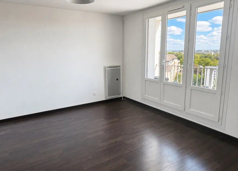 Appartement à vendre, 73m², Saint-Jean-de-la-Ruelle