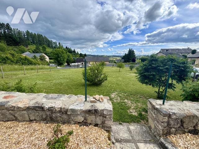 Maison à louer, 107m², Saint-Alban-sur-Limagnole