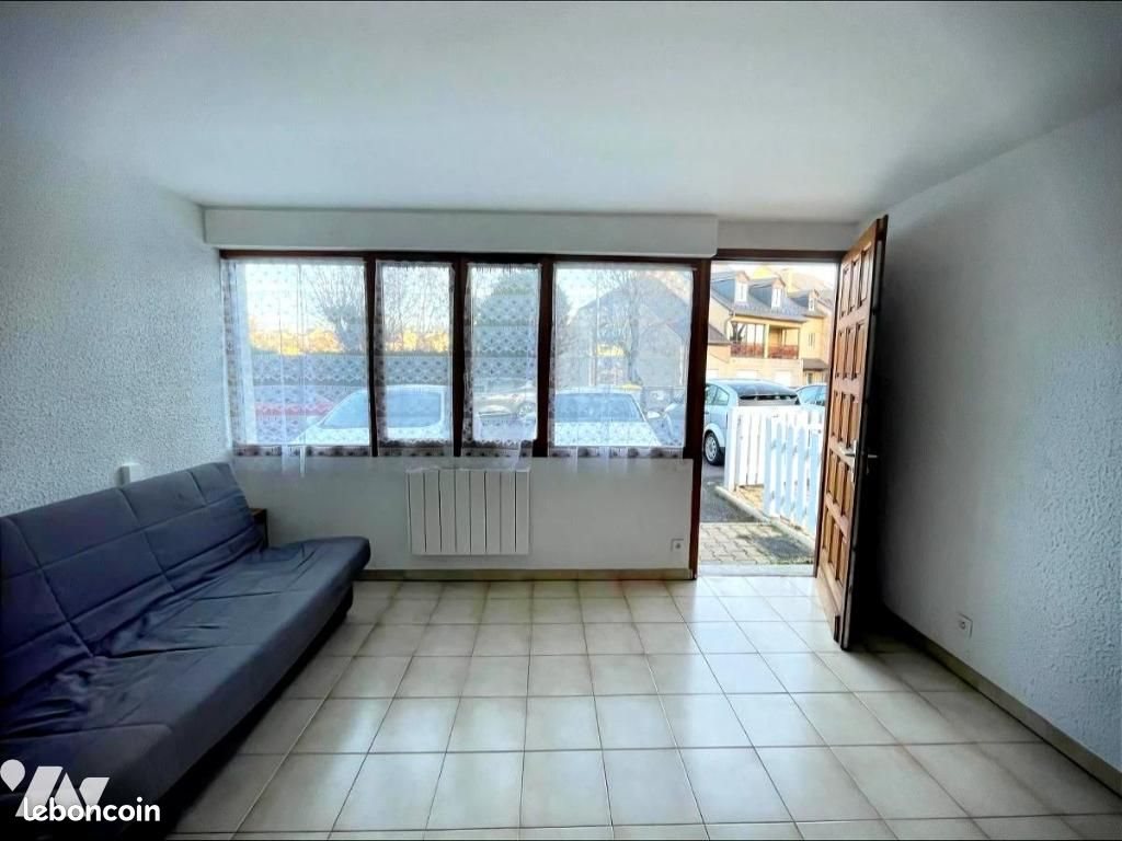 Appartement à louer, 25m², Saint-Chély-d'Apcher