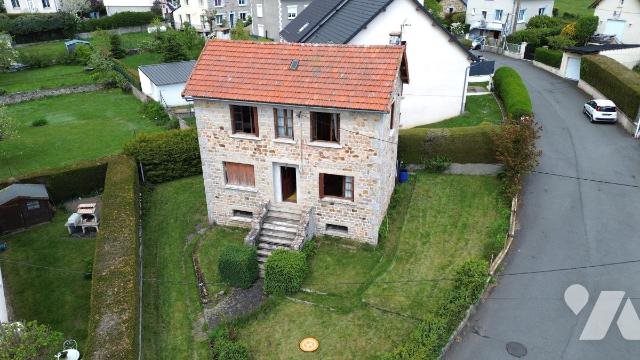 Maison à vendre, 65m², Saint-Chély-d'Apcher