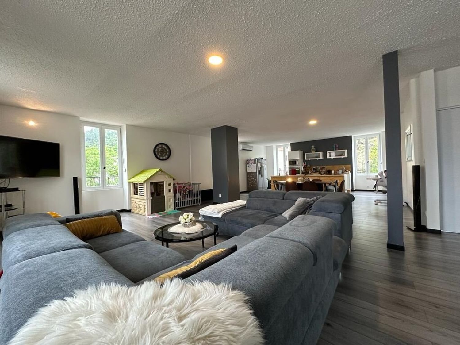 Appartement à vendre, 146m², Vals-les-Bains