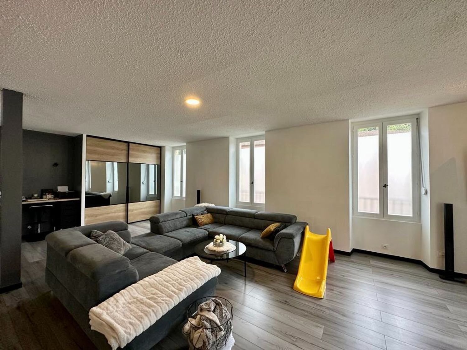 Appartement à vendre, 146m², Vals-les-Bains