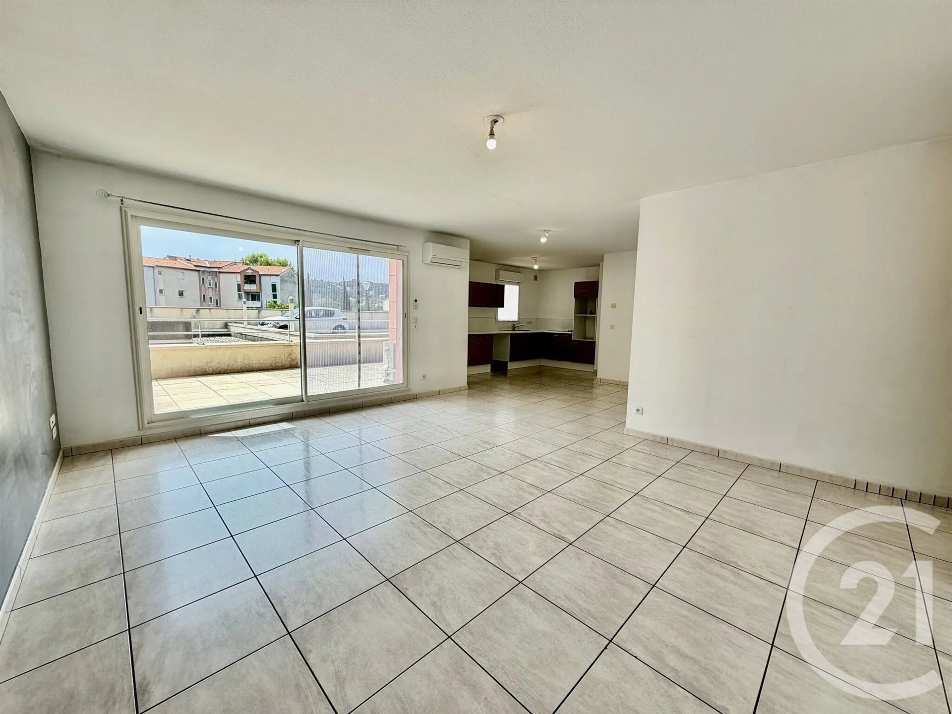Appartement à louer, 88m², Aubenas