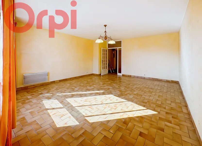 Appartement à louer, 88m², Aubenas