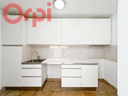 Advert pic 0