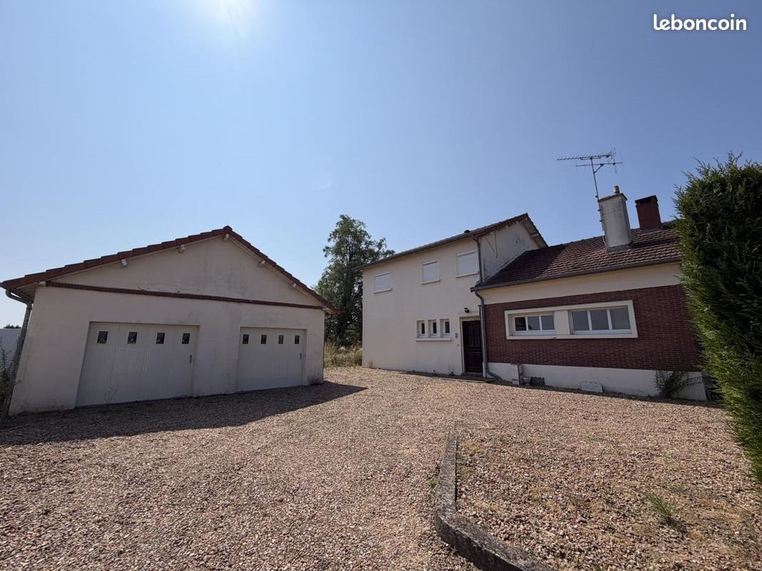Maison à vendre, 141m², Durtal