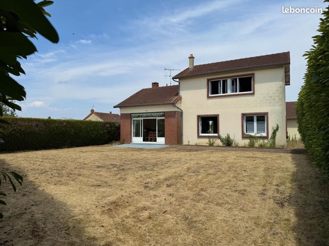 Maison à vendre, 141m², Durtal