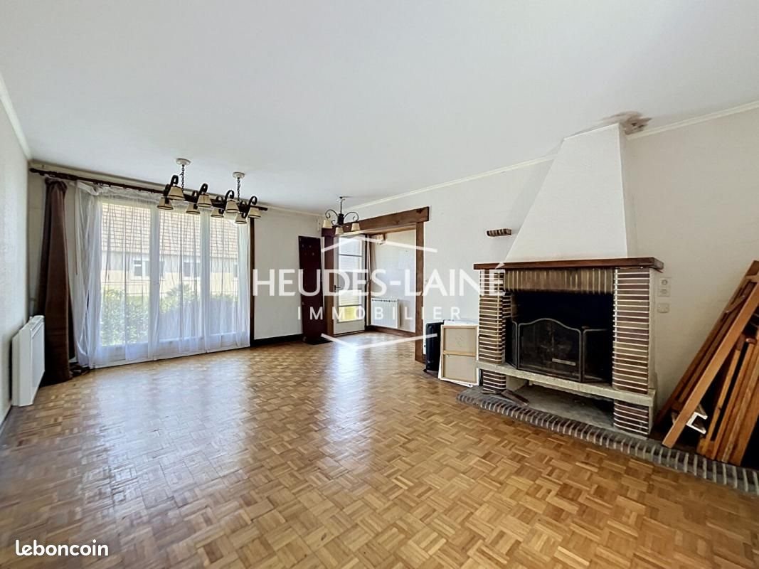 Maison à vendre, 130m², Vains