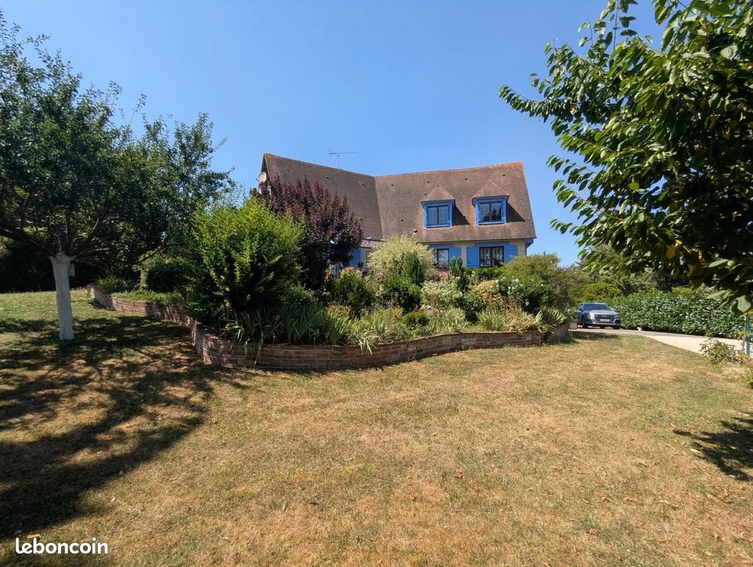 Maison à vendre, 205m², Jouy-sur-Eure