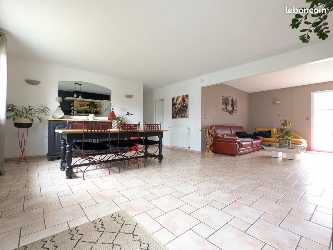 Maison à vendre, 188m², Autheuil-Authouillet
