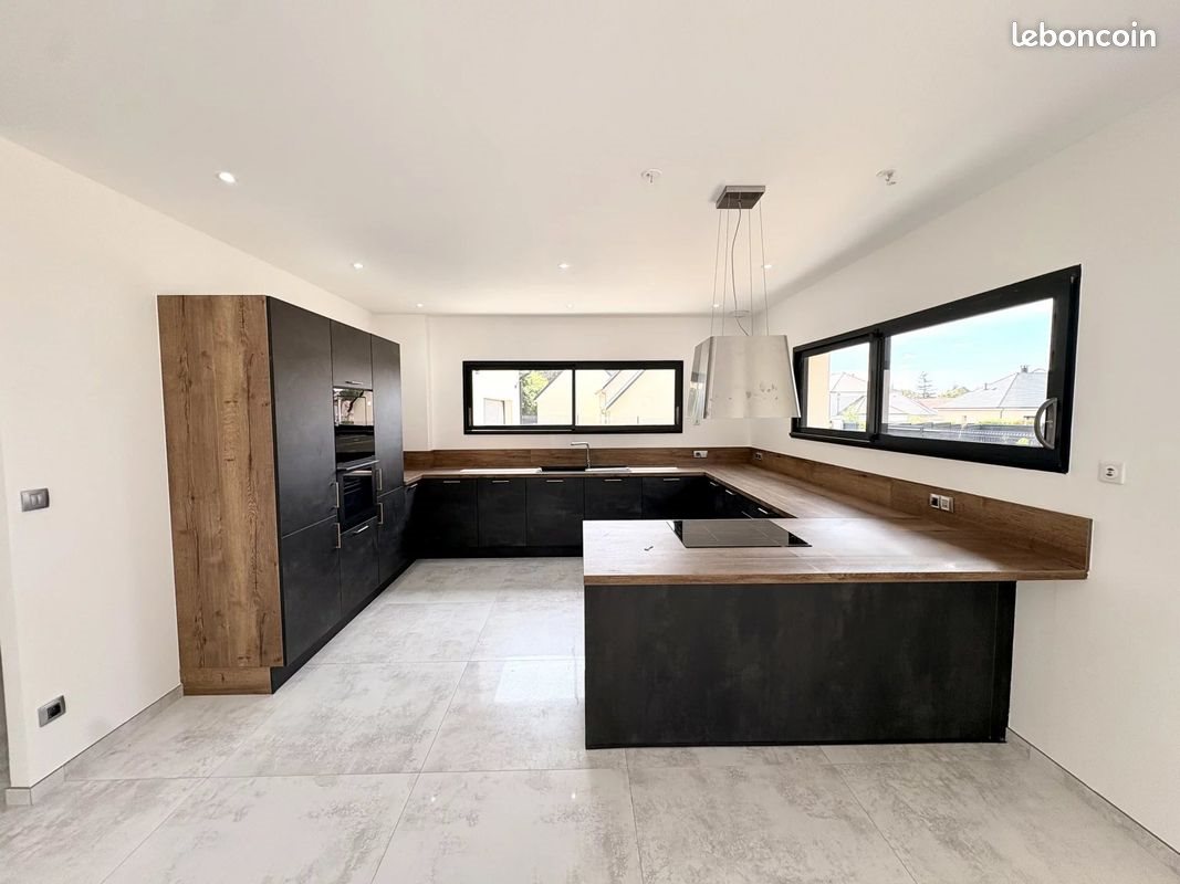 Maison à vendre, 204m², Pacy-sur-Eure