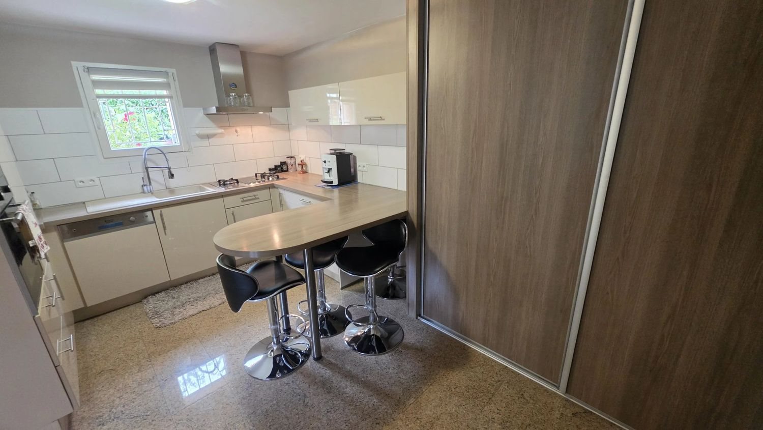Maison à vendre, 130m², Etrembières
