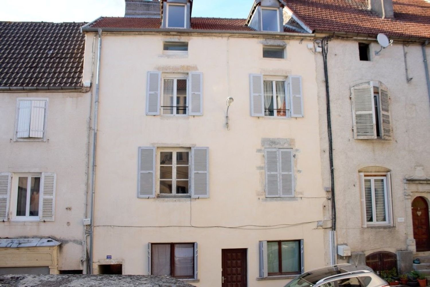 Appartement à louer, 82m², Gray