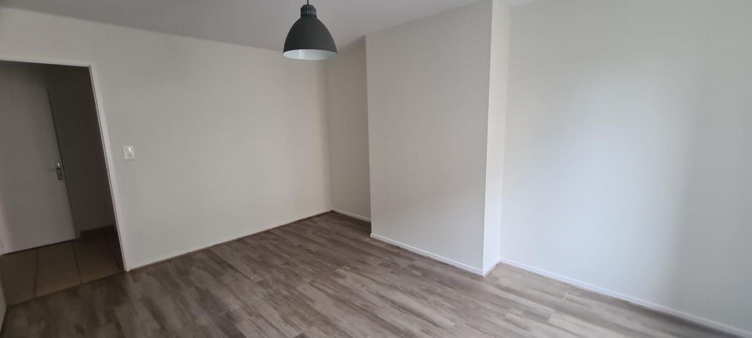 Appartement à louer, 82m², Gray