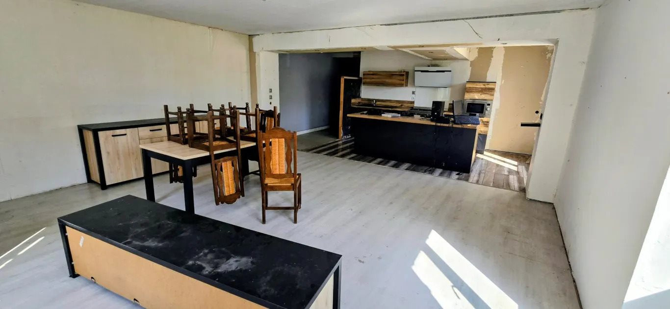 Appartement à vendre, 139m², Arc-lès-Gray