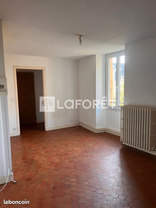 Appartement à louer, 55m², Gourdon