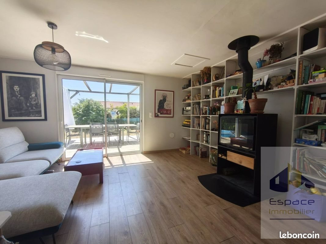 Maison à vendre, 92m², Vérines