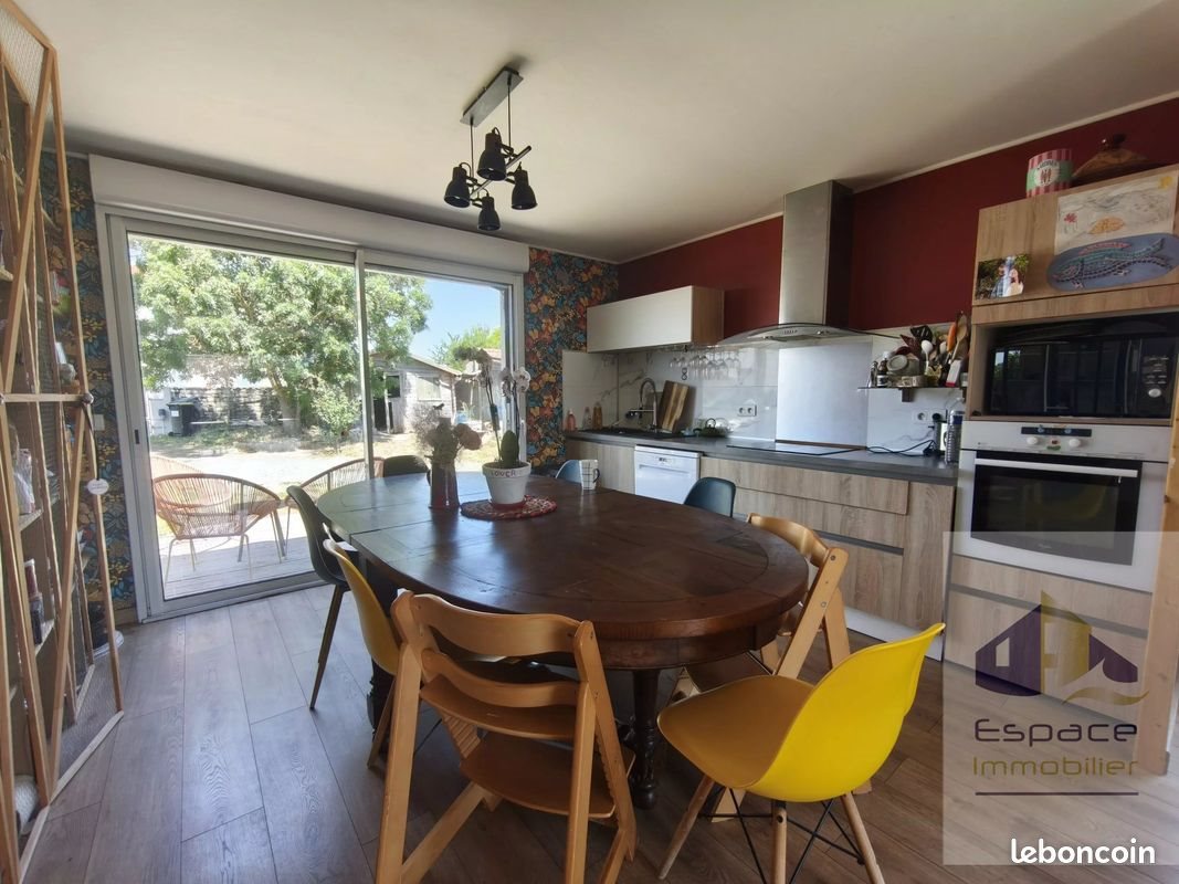 Maison à vendre, 92m², Vérines