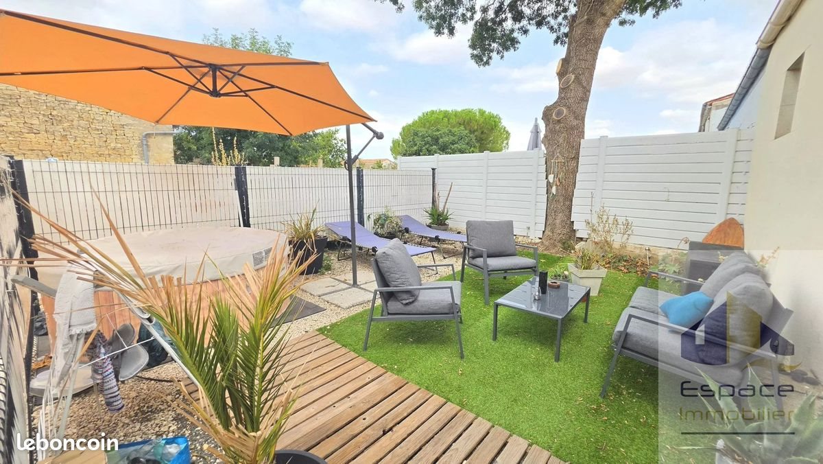 Maison à vendre, 120m², Thairé