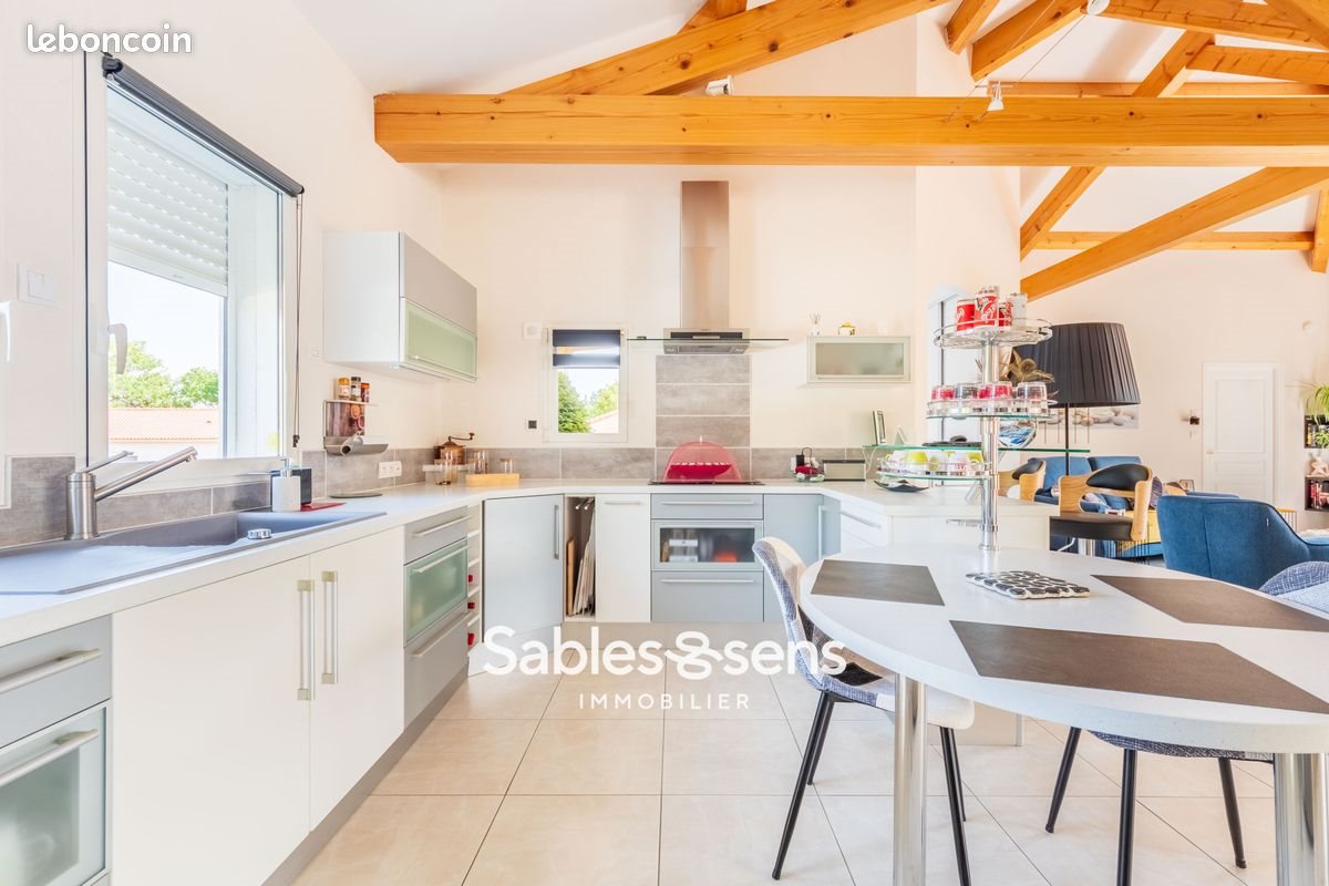 Maison à vendre, 165m², Chantonnay