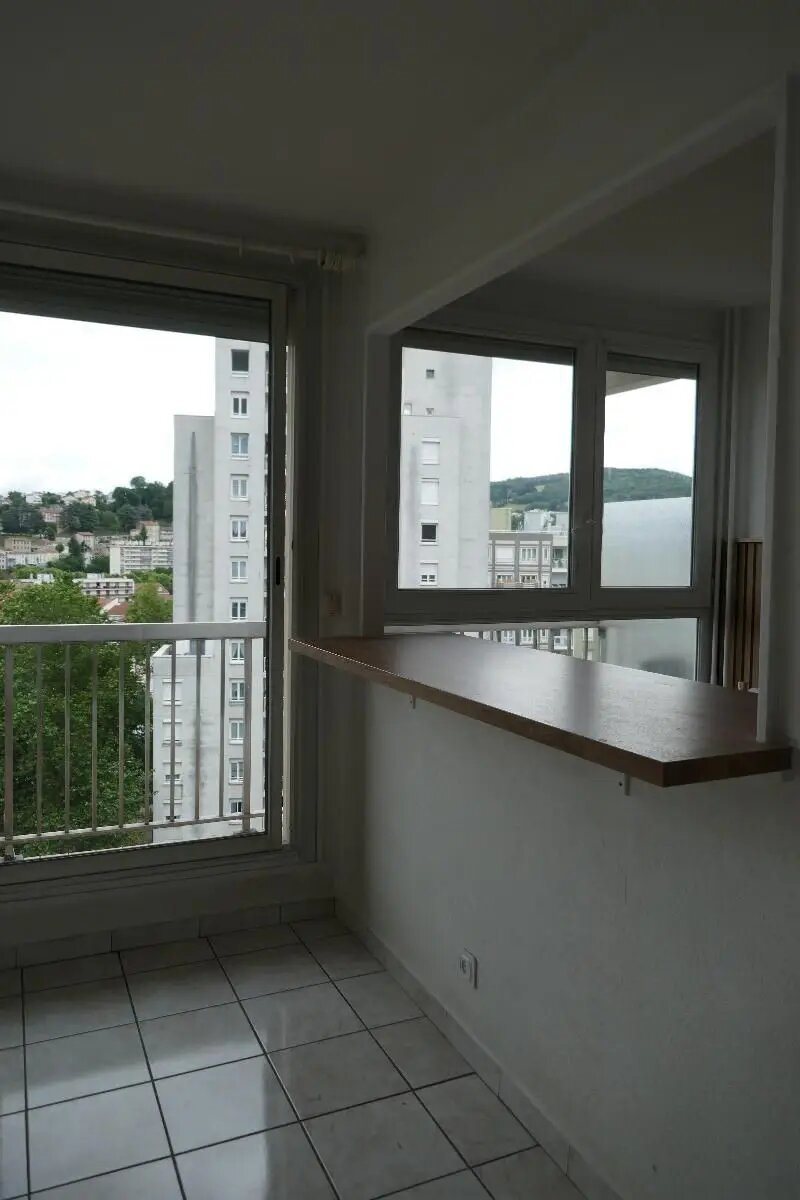 Appartement à louer, 52m², Saint-Étienne