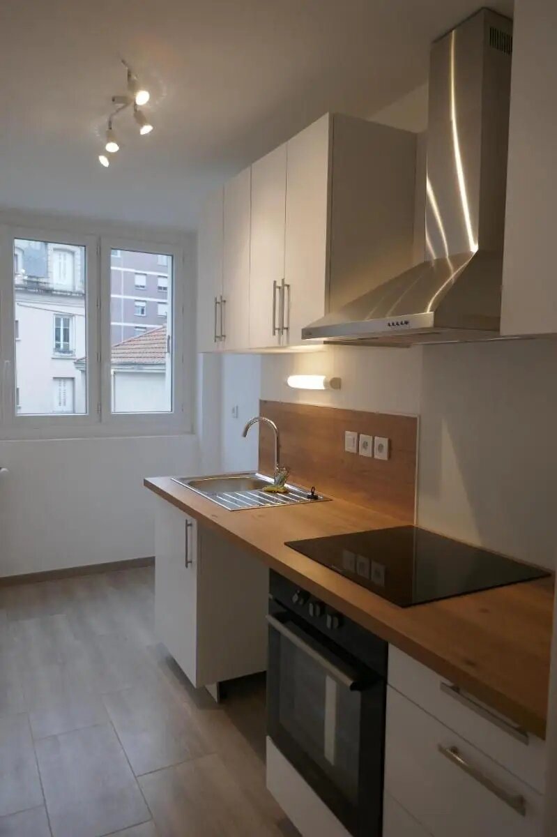 Appartement à louer, 47m², Saint-Étienne