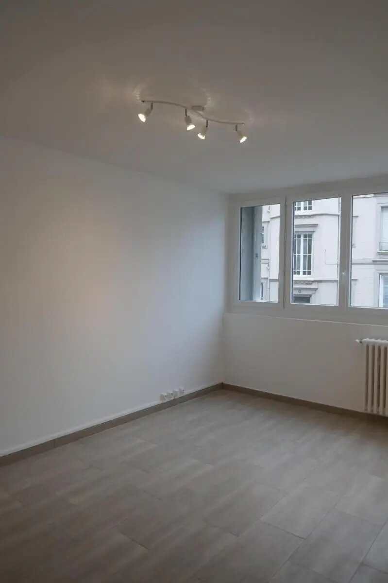 Appartement à louer, 47m², Saint-Étienne