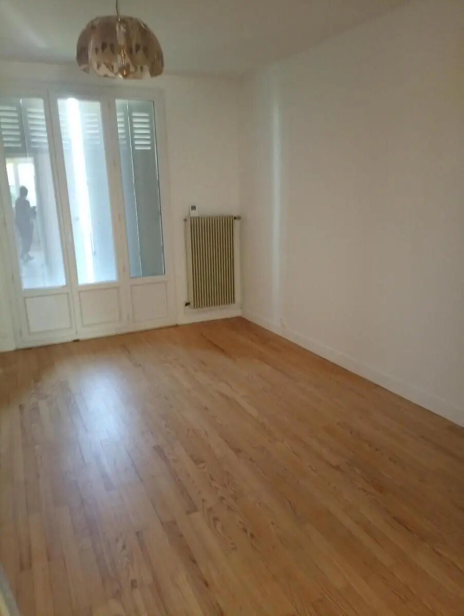 Appartement à louer, 56m², Saint-Étienne