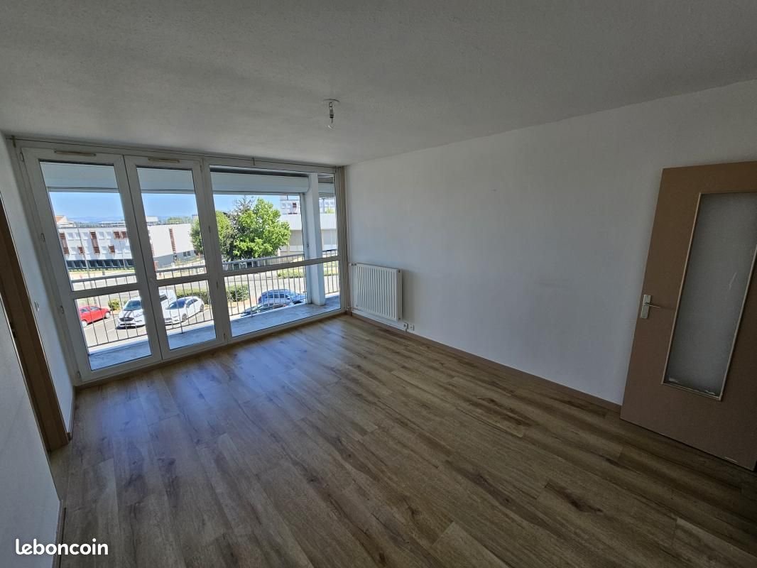 Appartement à vendre, 62m², Montbrison