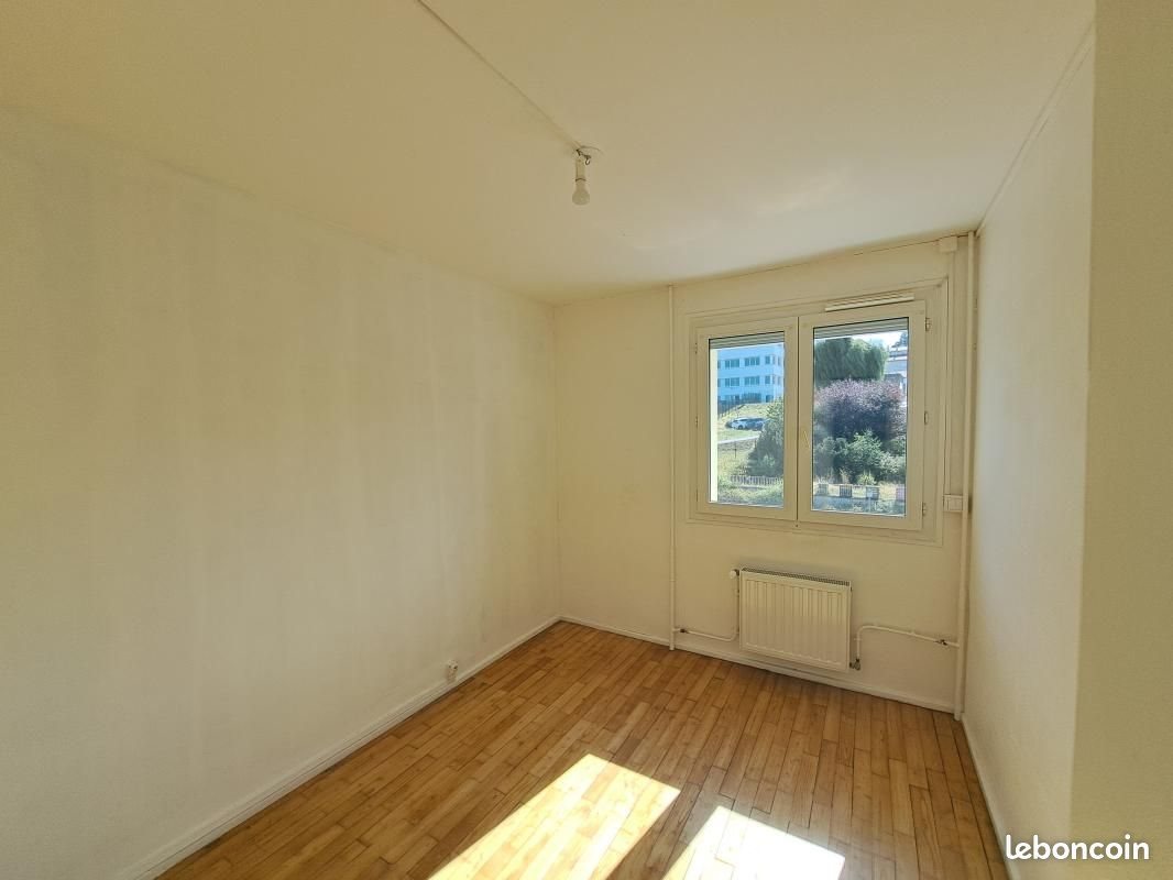 Appartement à louer, 68m², Saint-Héand