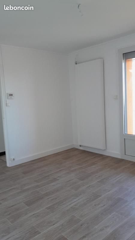 Appartement à louer, 63m², Pélussin