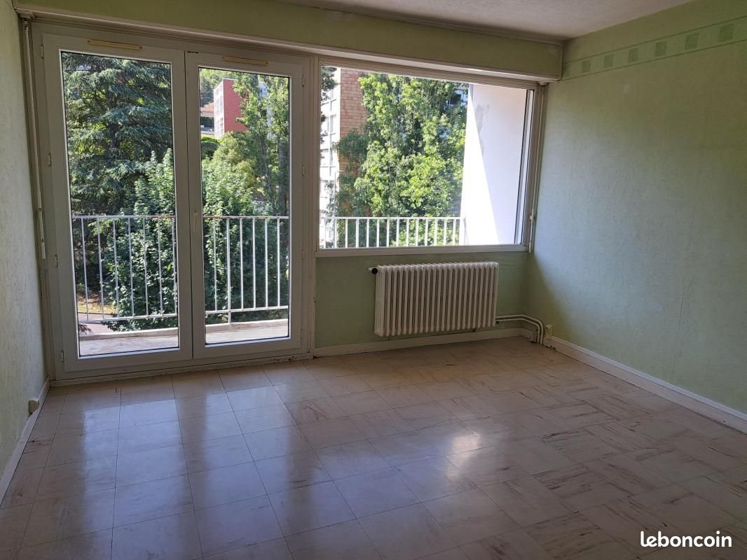 Appartement à louer, 72m², Saint-Étienne