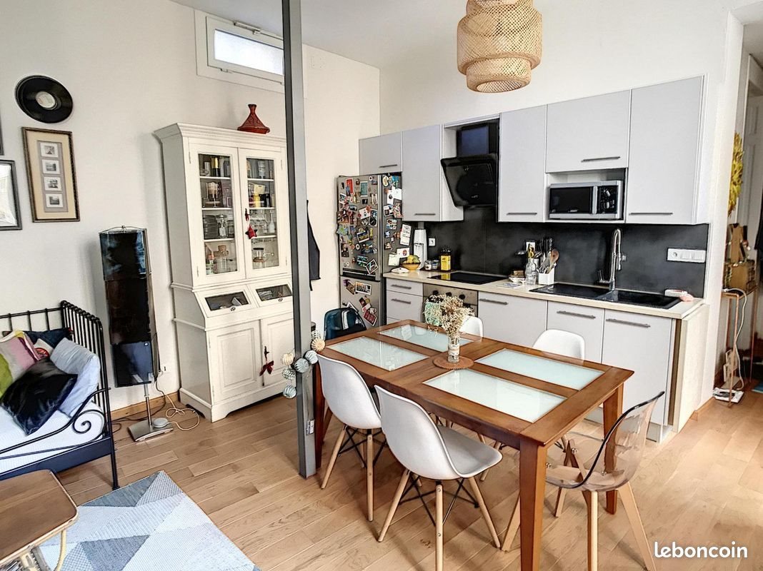 Appartement à louer, 52m², Bordeaux