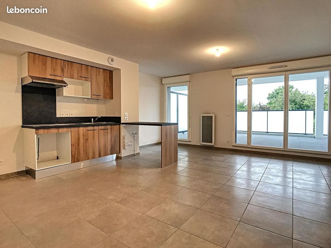 Appartement à louer, 67m², Lormont