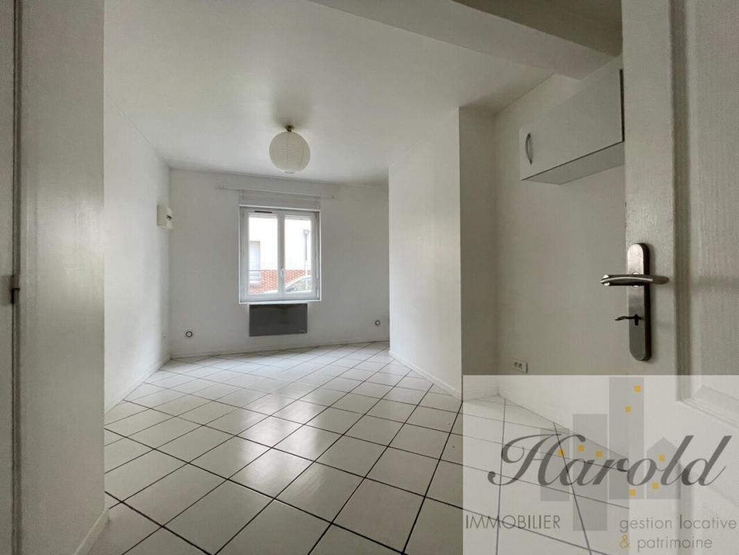 Appartement à louer, 17m², Amiens