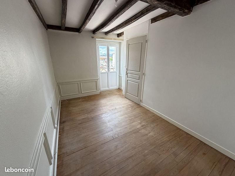 Maison à louer, 60m², Sainte-Agathe-la-Bouteresse