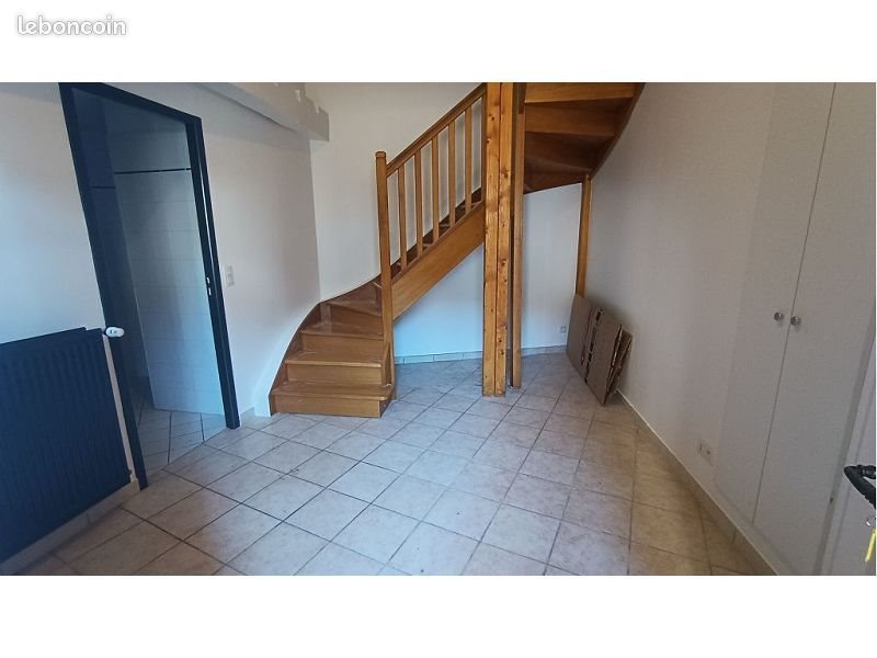 Maison à louer, 55m², Néronde