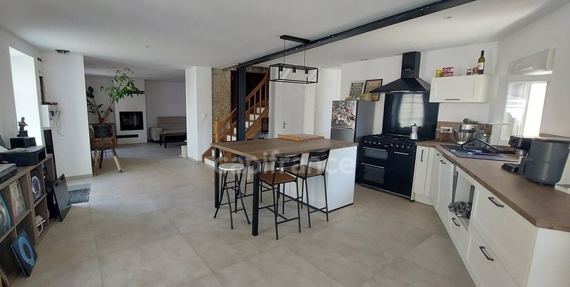Maison à vendre, 111m², Petosse