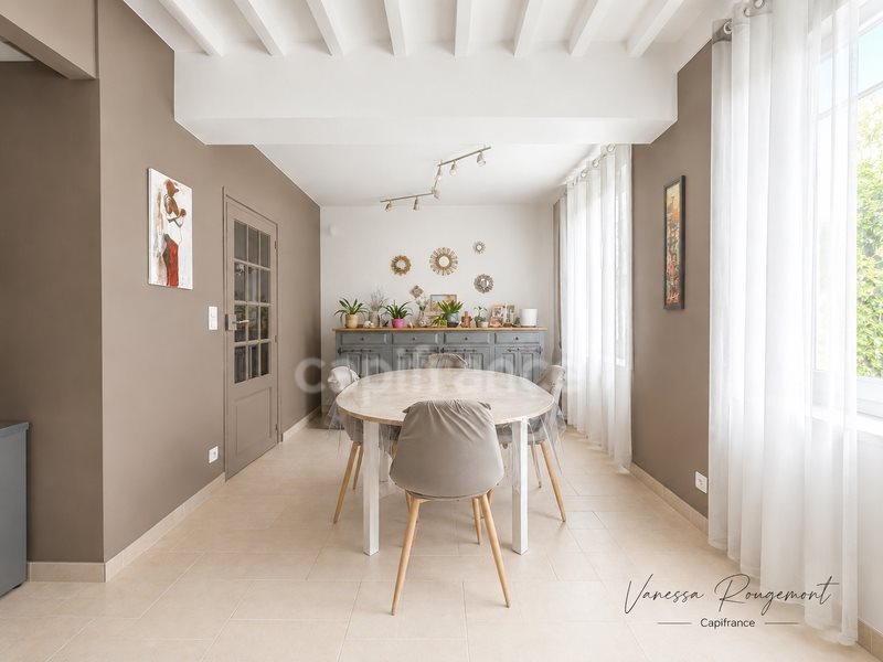 Maison à vendre, 129m², La Celle-Saint-Cyr