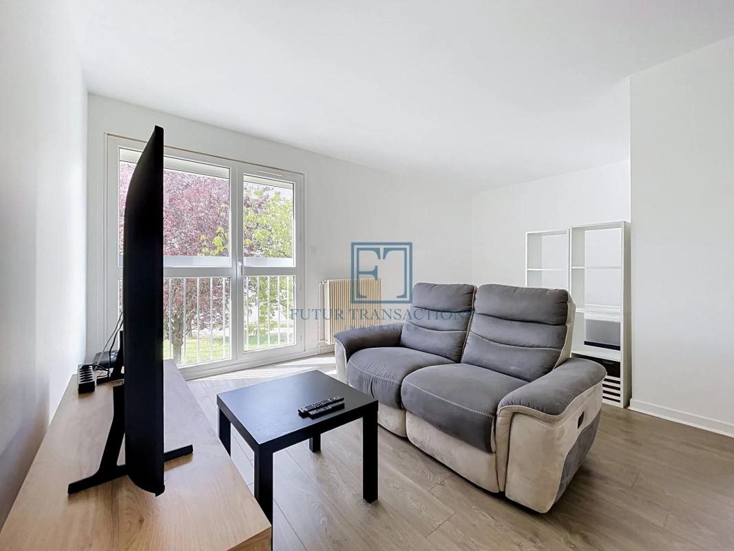 Appartement à louer, 32m², Maurepas