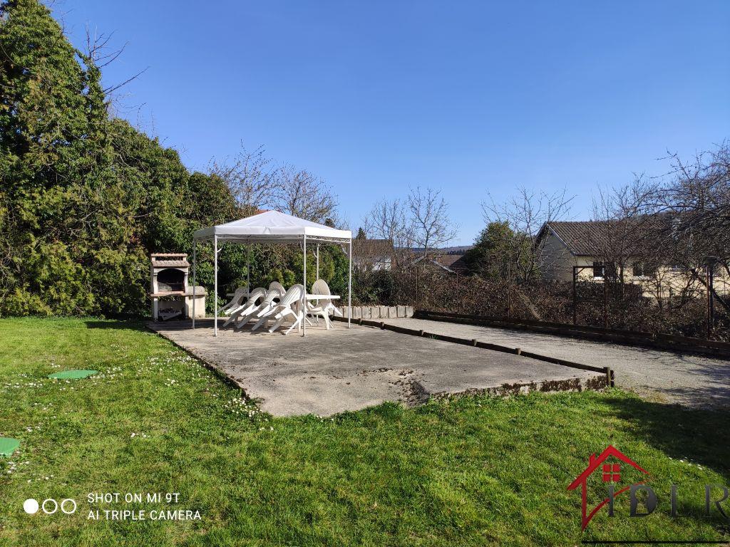 Maison à vendre, 450m², La Vôge-les-Bains