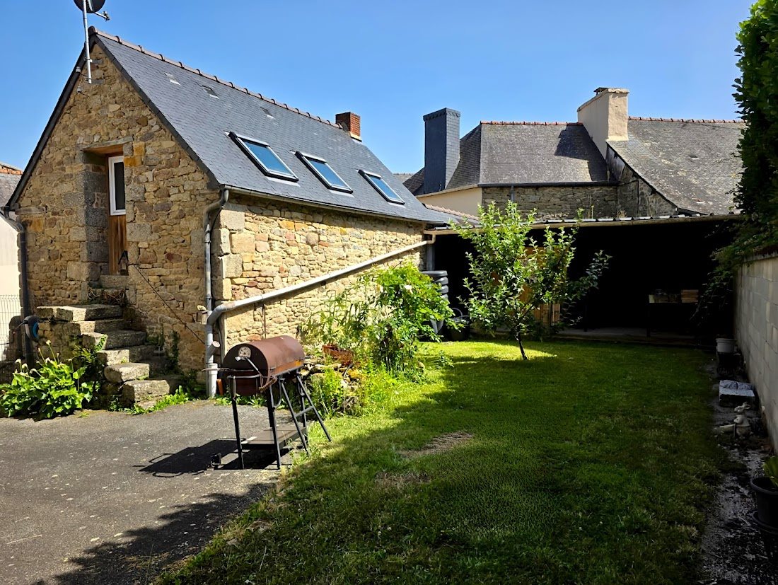 Maison à vendre, 315m², Saint-Nicolas-du-Pélem