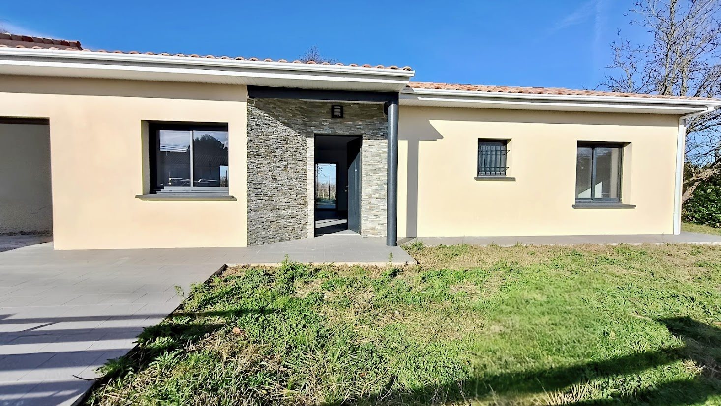 Maison à vendre, 117m², Eyrans