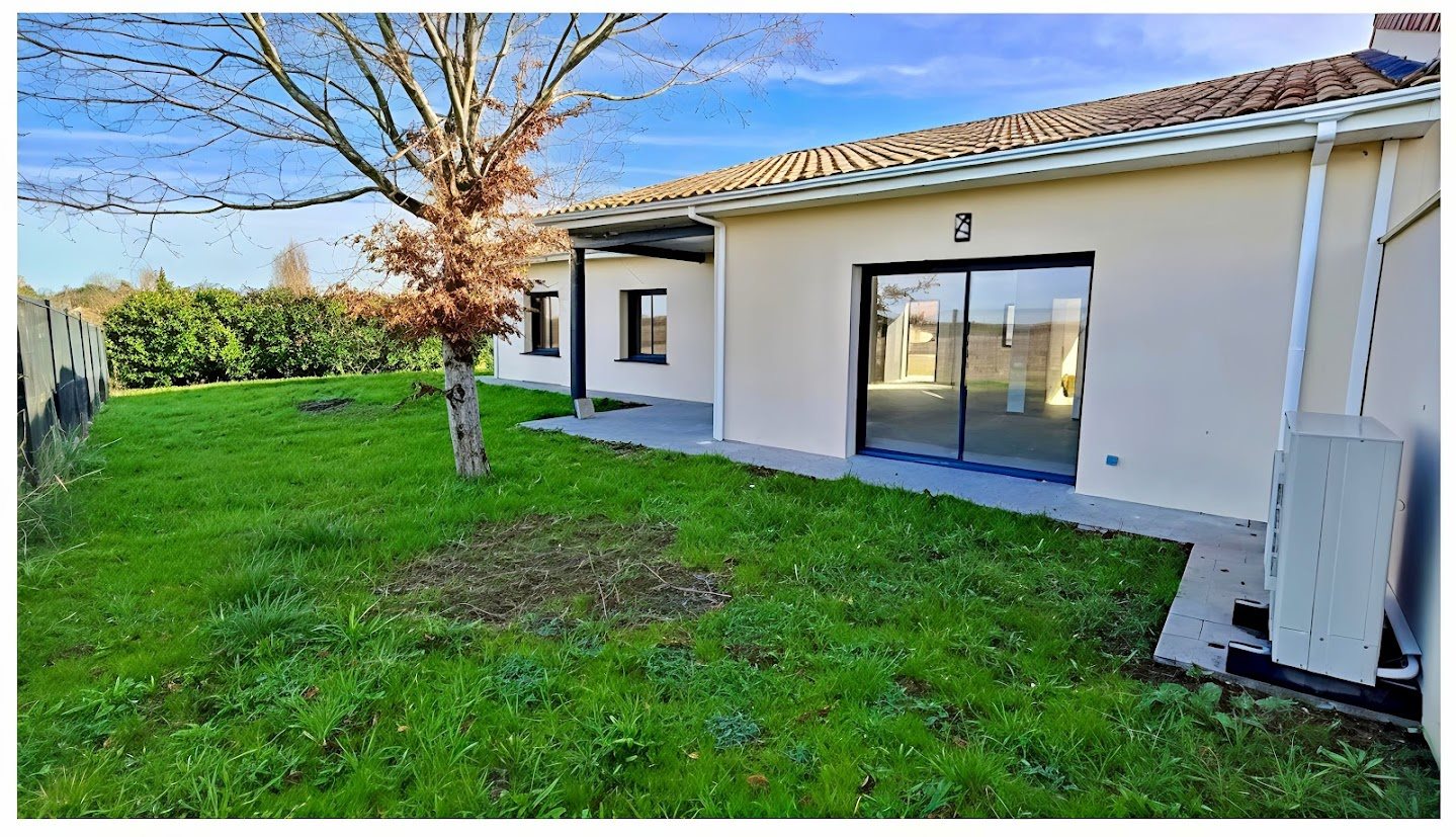Maison à vendre, 117m², Eyrans