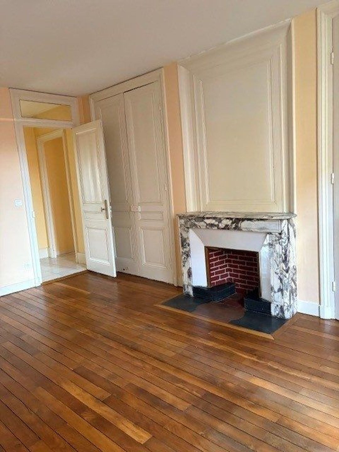 Appartement à louer, 100m², Cours-la-Ville