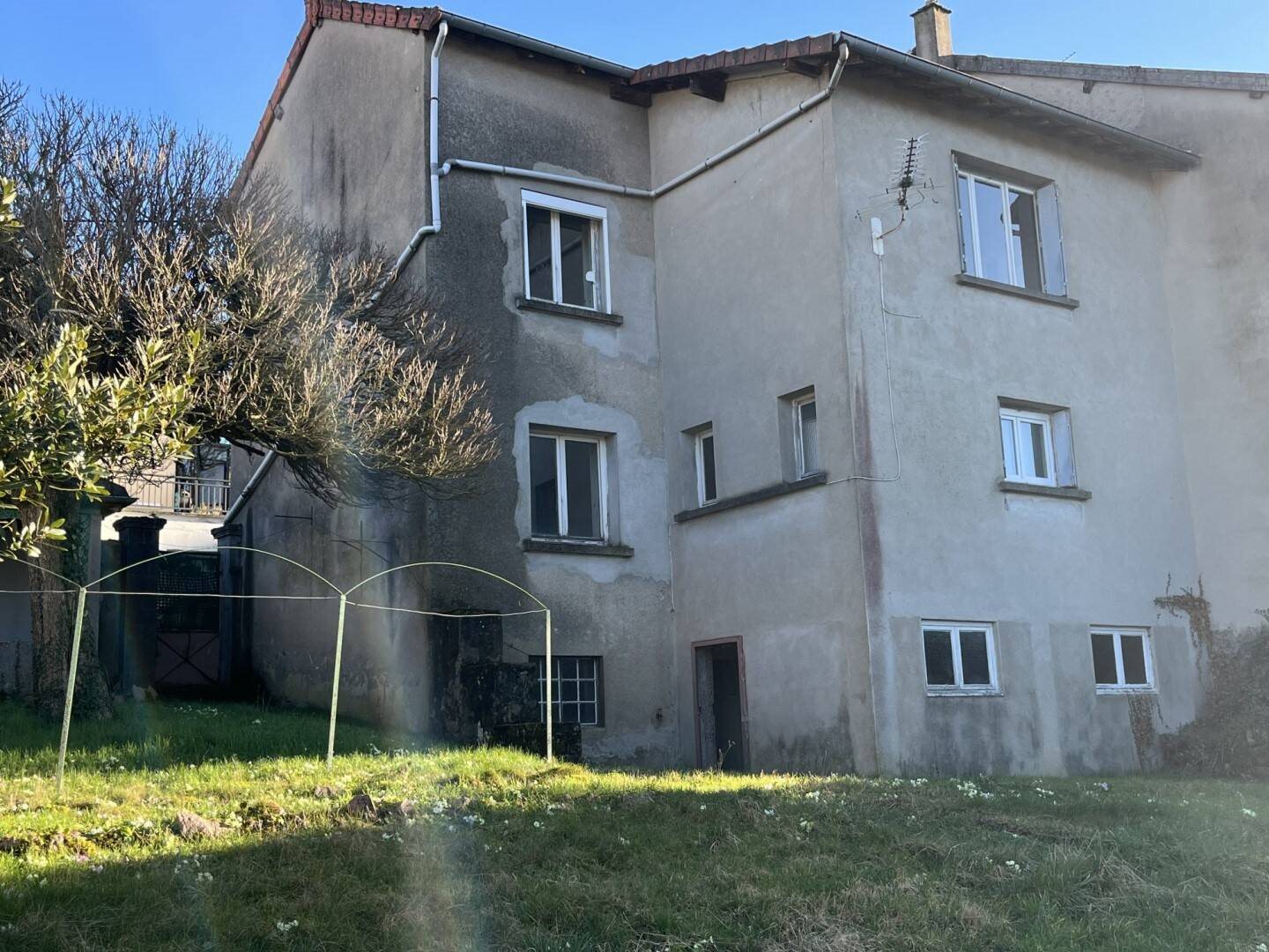 Maison à vendre, 85m², Cours-la-Ville