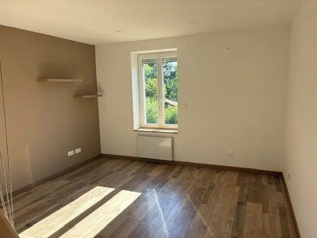 Appartement à louer, 57m², Cours-la-Ville